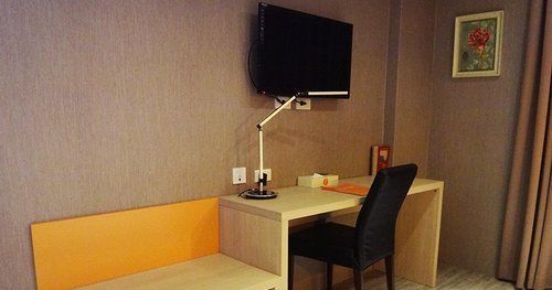 高雄 橙屋商旅酒店 外观 照片